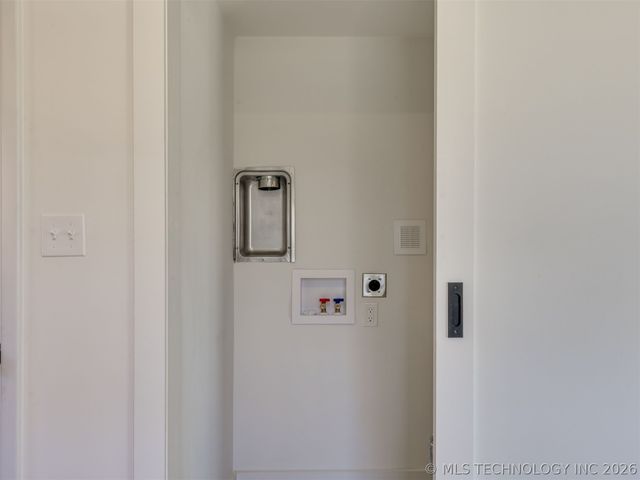 4628 S Urbana Avenue, Tulsa, OK 74135