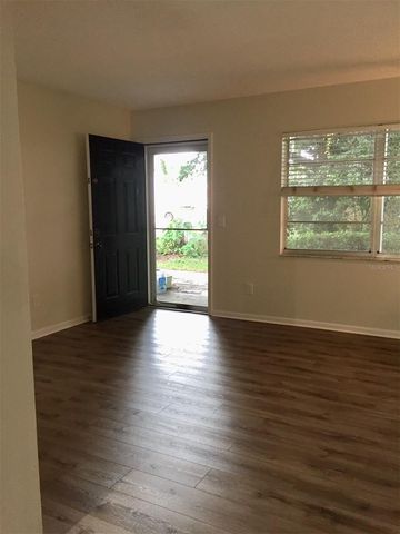 305 S WESTLAND AVENUE B, Tampa, FL 33606