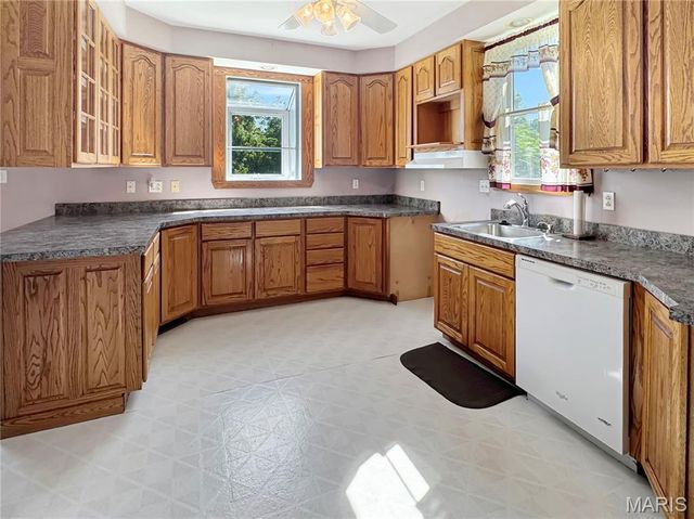 305 E Main Street, Washington, MO 63090