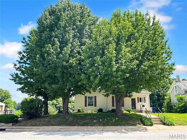 305 E Main Street, Washington, MO 63090