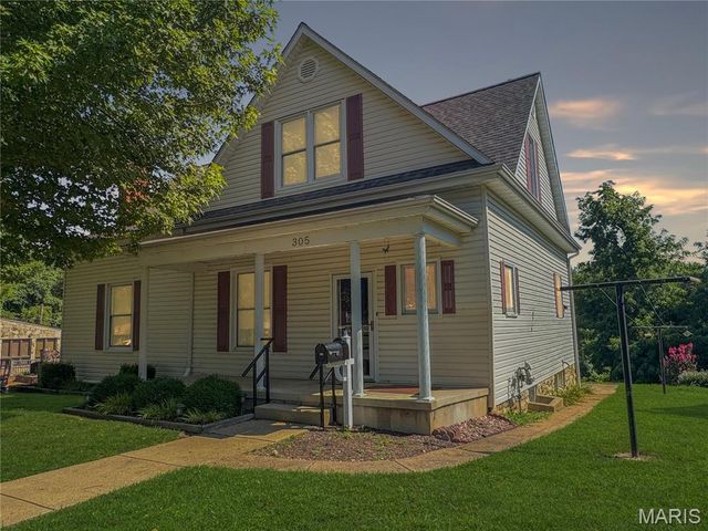 305 E Main Street, Washington, MO 63090
