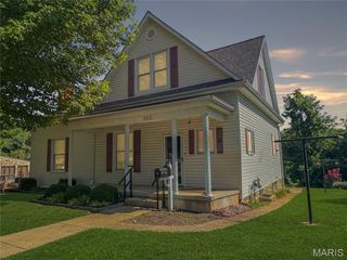 305 E Main Street, Washington, MO 63090