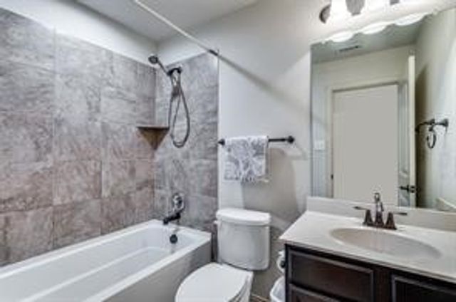 2949 Peyton Brook Drive, Fort Worth, TX 76137