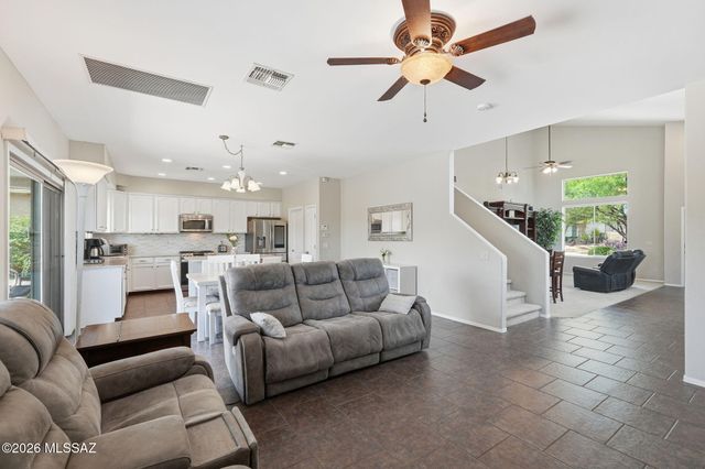 11911 N Prospect Point Place, Oro Valley, AZ 85737