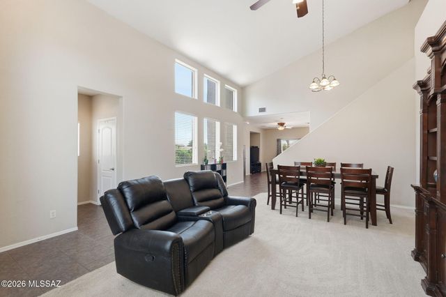 11911 N Prospect Point Place, Oro Valley, AZ 85737