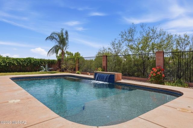 11911 N Prospect Point Place, Oro Valley, AZ 85737