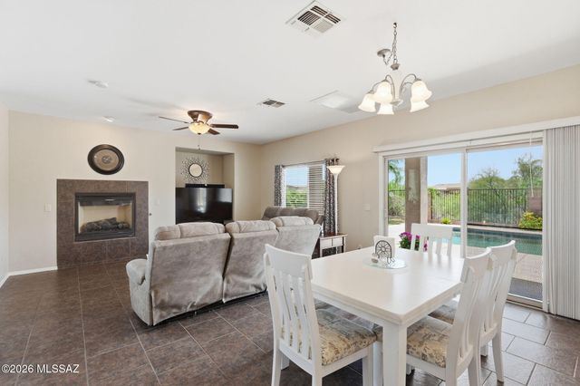 11911 N Prospect Point Place, Oro Valley, AZ 85737