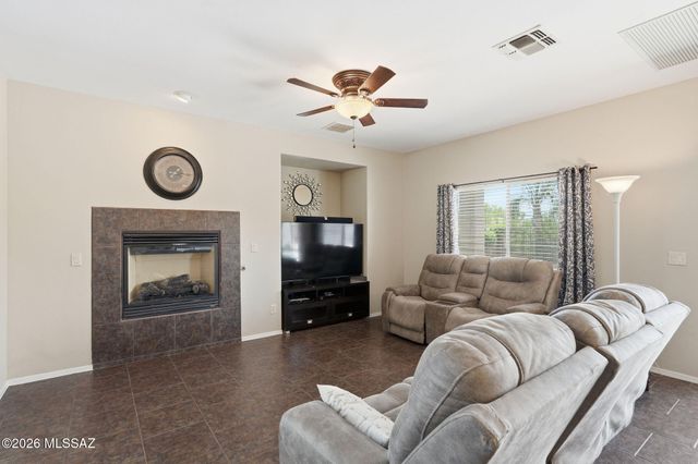 11911 N Prospect Point Place, Oro Valley, AZ 85737