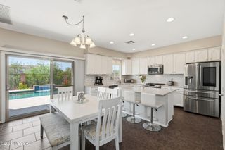 11911 N Prospect Point Place, Oro Valley, AZ 85737