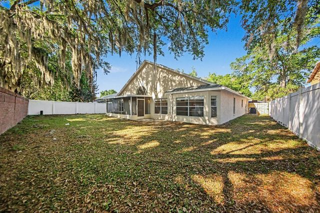 321 STERLING LAKE DRIVE, Ocoee, FL 34761