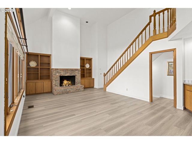 13187 Nw BURTON St, Portland, OR 97229