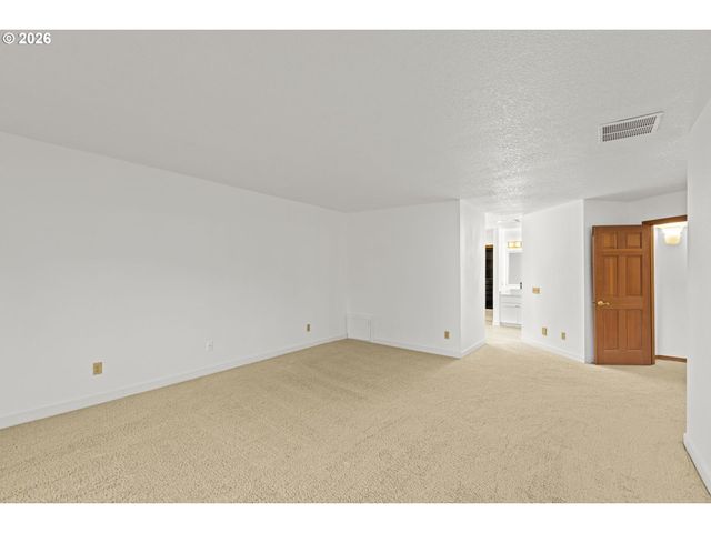 13187 Nw BURTON St, Portland, OR 97229