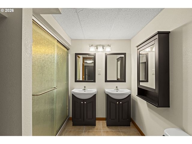 13187 Nw BURTON St, Portland, OR 97229