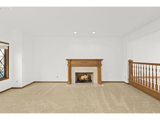 13187 Nw BURTON St, Portland, OR 97229