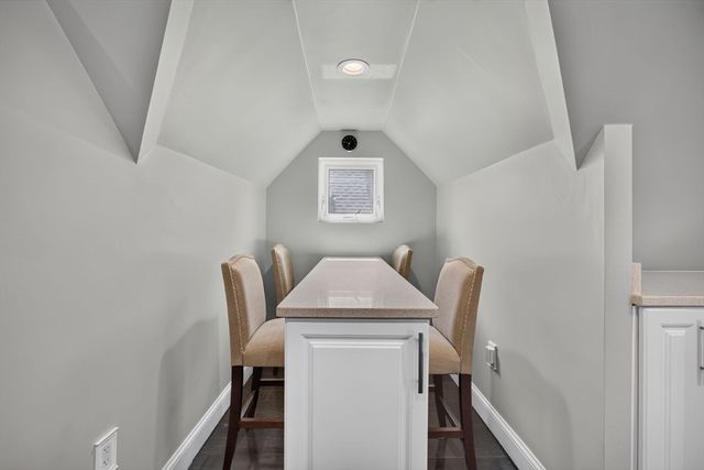 18 Henry St, Everett, MA 02149