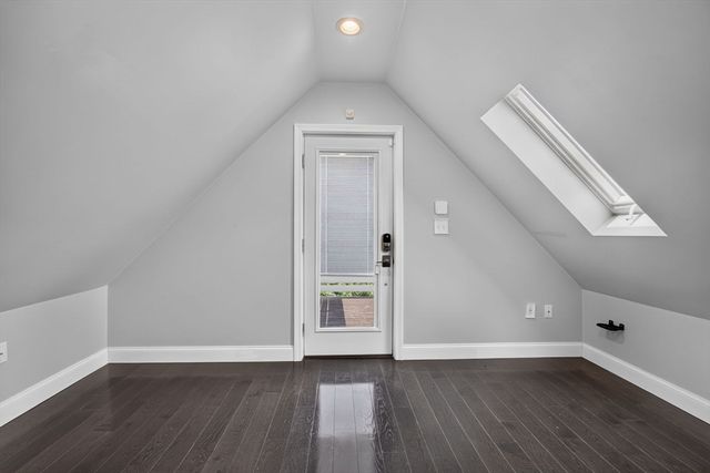 18 Henry St, Everett, MA 02149