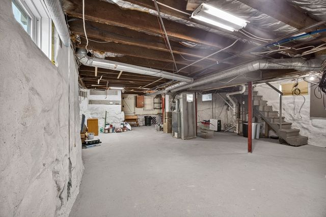 18 Henry St, Everett, MA 02149