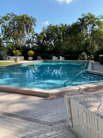 13045 Albright Court 11, Wellington, FL 33414
