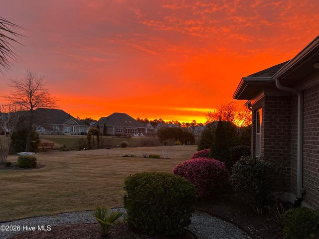 8476 Compass Pointe East Wynd NE, Leland, NC 28451