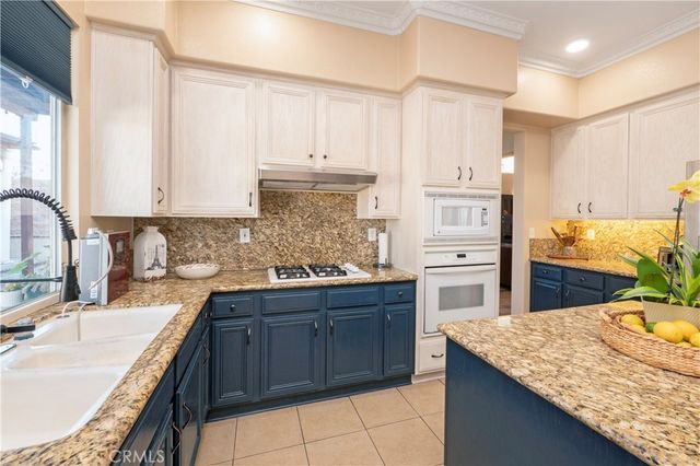 971 Haley Talbert Drive, Corona, CA 92881