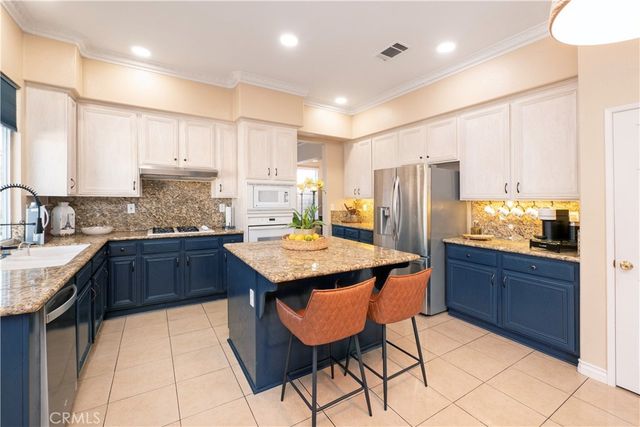 971 Haley Talbert Drive, Corona, CA 92881