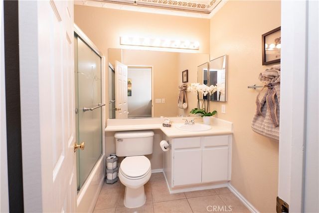 971 Haley Talbert Drive, Corona, CA 92881