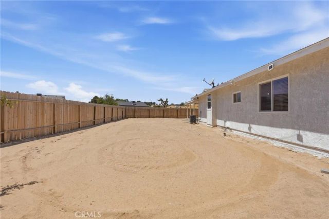 16853 Lambert Lane, Victorville, CA 92395