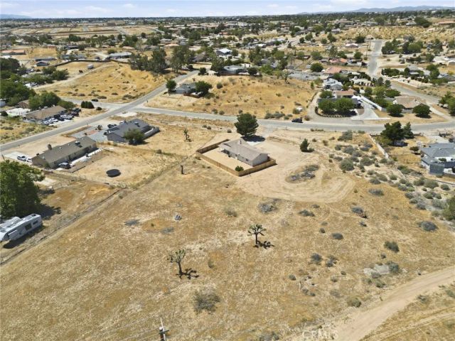 16853 Lambert Lane, Victorville, CA 92395