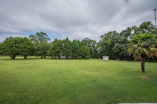 8715 Hwy 41, Vienna, GA 31092