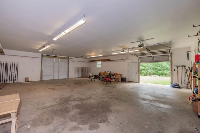 8715 Hwy 41, Vienna, GA 31092