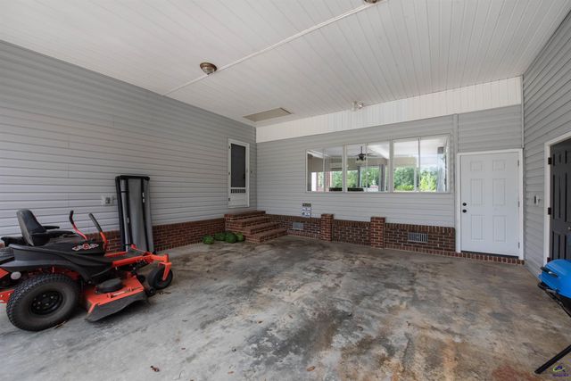 8715 Hwy 41, Vienna, GA 31092