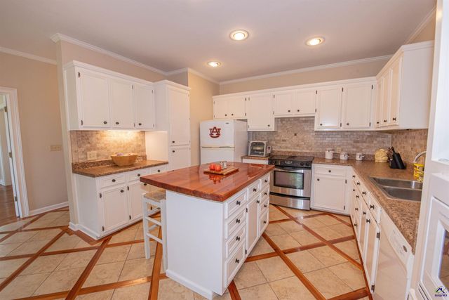 8715 Hwy 41, Vienna, GA 31092