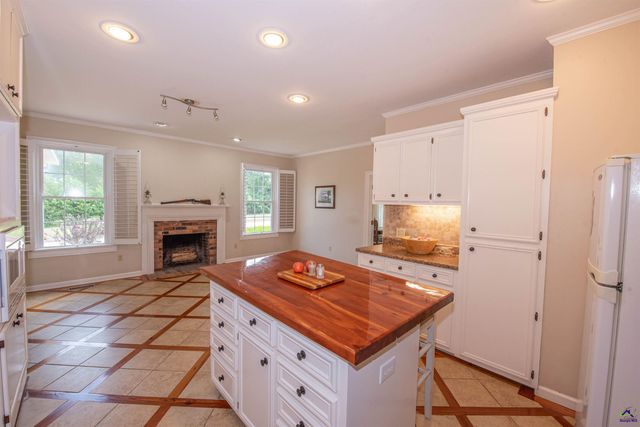 8715 Hwy 41, Vienna, GA 31092