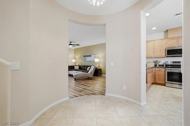 8709 Echo Grande Drive, Las Vegas, NV 89131