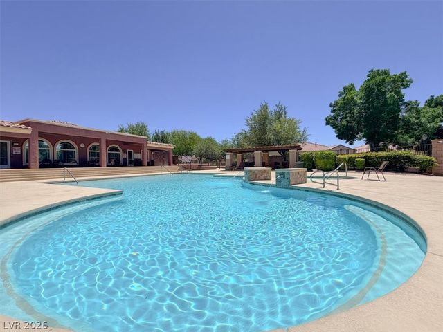8709 Echo Grande Drive, Las Vegas, NV 89131