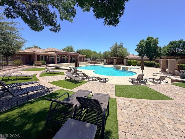 8709 Echo Grande Drive, Las Vegas, NV 89131