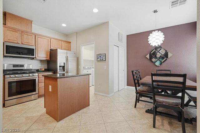 8709 Echo Grande Drive, Las Vegas, NV 89131