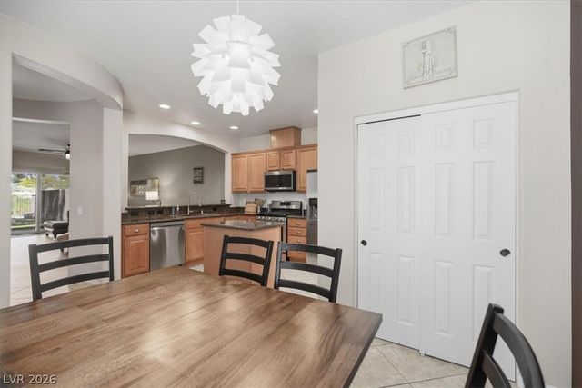 8709 Echo Grande Drive, Las Vegas, NV 89131