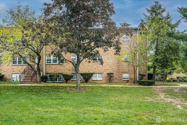 60 College Drive, Edison, NJ 08817