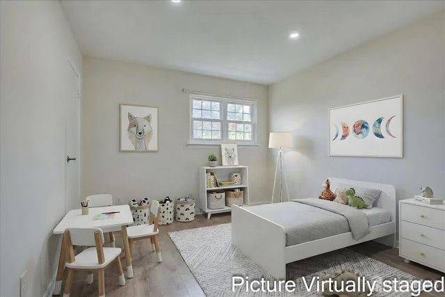 60 College Drive, Edison, NJ 08817