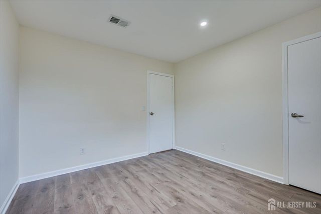 60 College Drive, Edison, NJ 08817