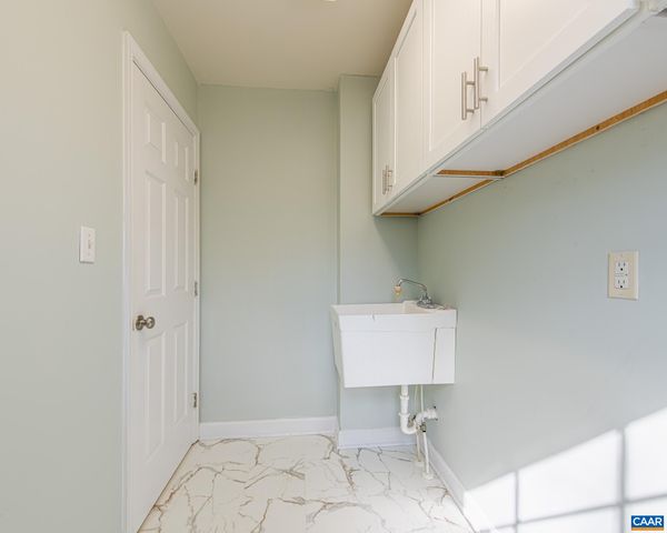 9 AMETHYST RD, Palmyra, VA 22963