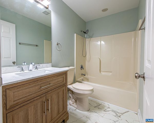 9 AMETHYST RD, Palmyra, VA 22963