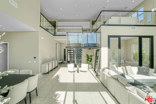 20306 W Willoughby Lane, Porter Ranch (los Angeles), CA 91326