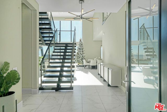 20306 W Willoughby Lane, Porter Ranch (los Angeles), CA 91326