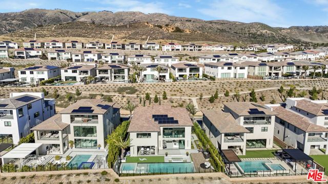 20306 W Willoughby Lane, Porter Ranch (los Angeles), CA 91326