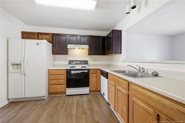 5203 Tanglewood Creek Court, Raleigh, NC 27610