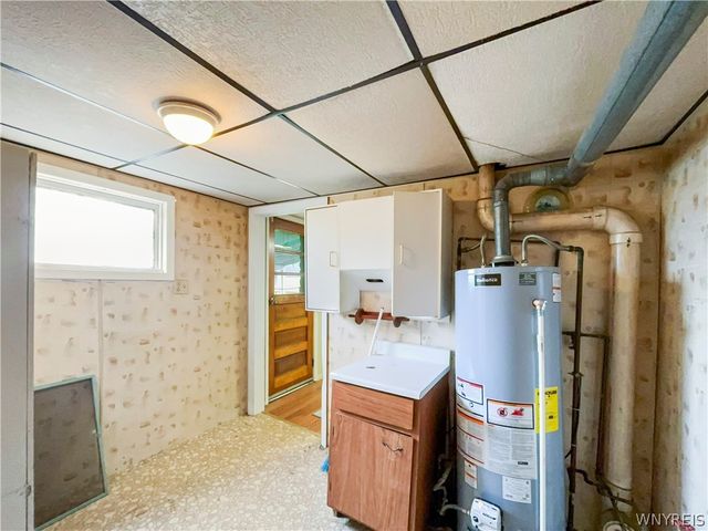 301 Davey Street, Buffalo, NY 14206