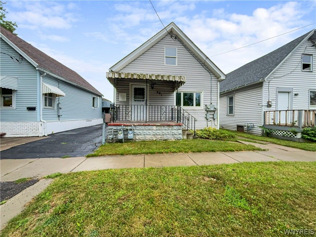 301 Davey Street, Buffalo, NY 14206