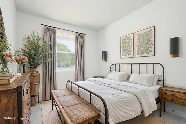 101 Cherry Blossom Way, Dickson, TN 37055